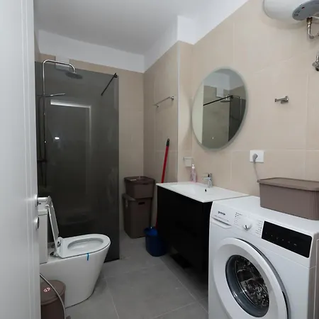 Golem Escape Apartment