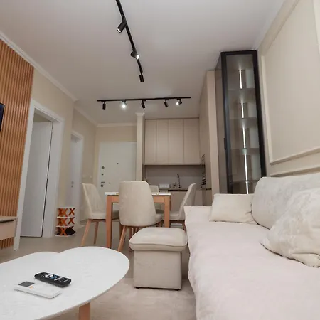 Golem Escape Apartment *